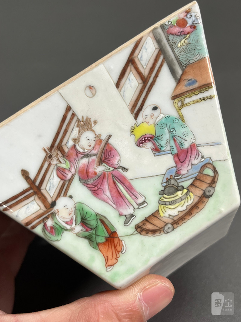 清嘉庆  粉彩婴戏图斗方杯 - 图11